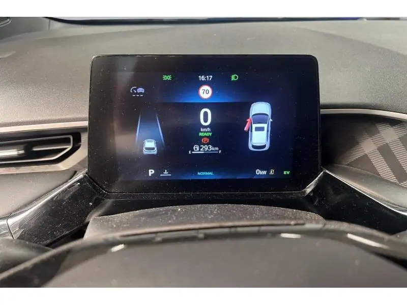 Démo MG MG3 HYBRID+ LUXURY RED 13
