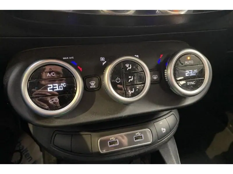 Occasie Fiat 500 X 1.5 GSE MHEV DCT BLACK 15