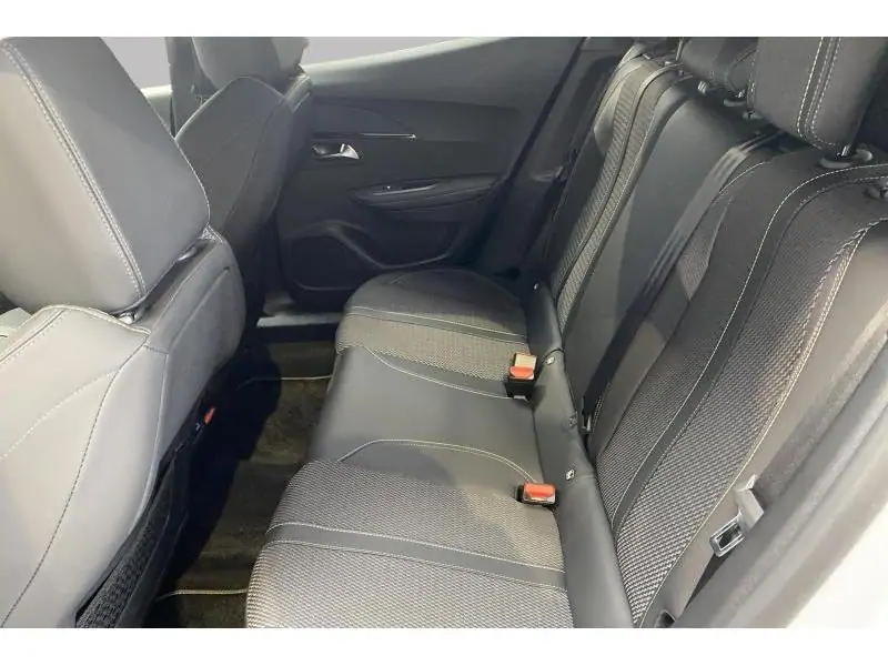 Occasion Peugeot 2008 GT WHITE 18
