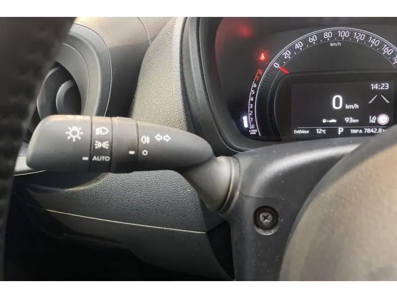 Occasion Toyota Aygo X Play BLUE 27