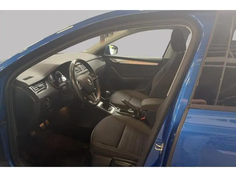 Occasion Skoda Octavia III Ambition BLUE 10