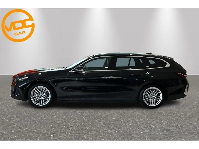 Occasion BMW i5 TOURING eDrive40 BLACK 37
