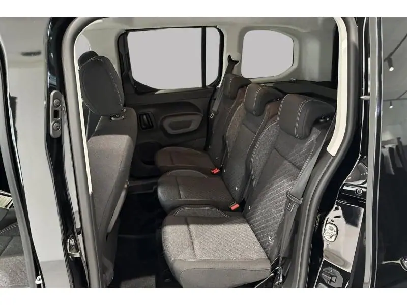 VEHICLE__CONDITION_SERVICE Peugeot Rifter ALLURE 110 BLACK 16