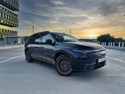 VEHICLE__CONDITION_SERVICE Leapmotor C10 DESIGN PROMAX BLACK
