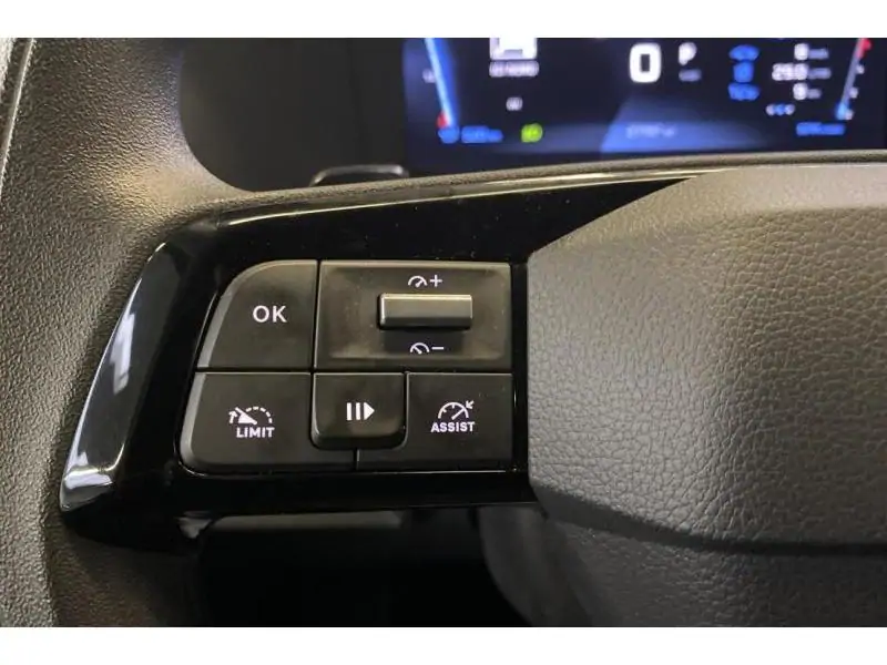 Occasie Peugeot Traveller Business 2.0 BlueHDi EAT8 180 pk GREY 22