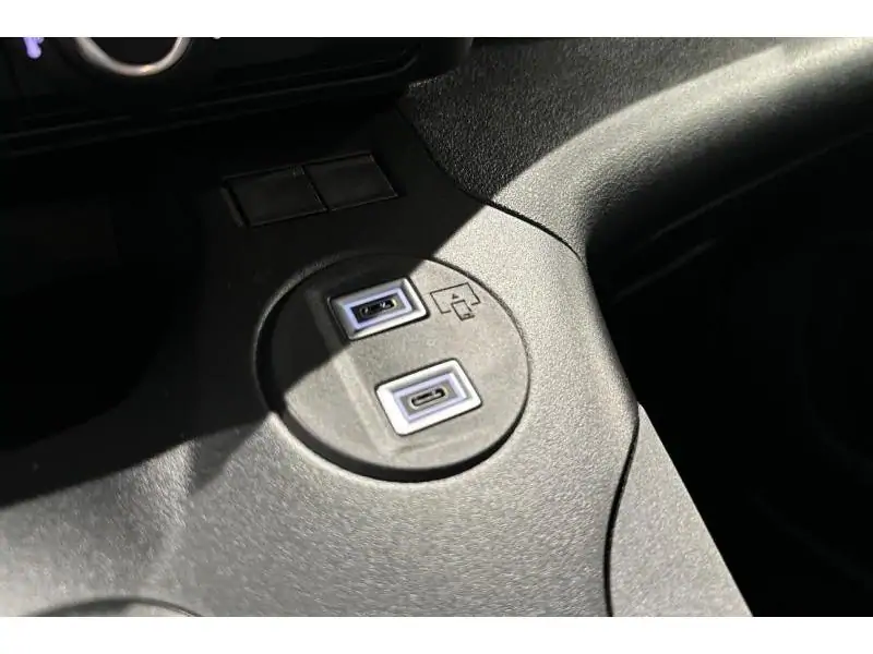 VEHICLE__CONDITION_SERVICE Peugeot Rifter ALLURE 110 BLACK 23