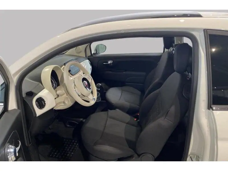 VEHICLE__CONDITION_SERVICE Fiat 500 Hybrid WHITE 10