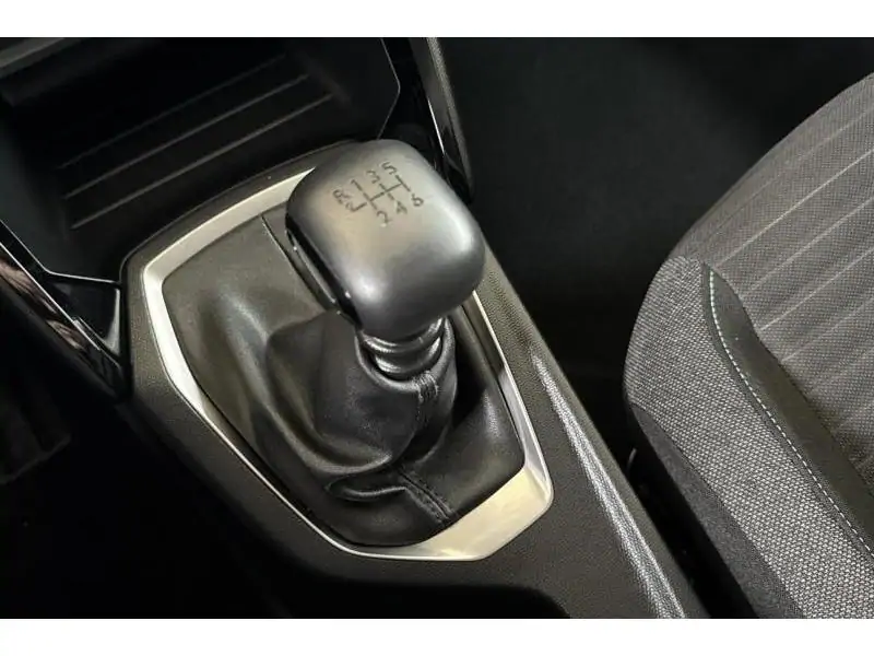 Occasion Peugeot 208 II & e- Style YELLOW 16