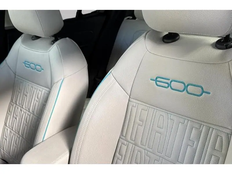 Occasion Fiat 600 LA PRIMA 1.2 HYBRID BLUE 34