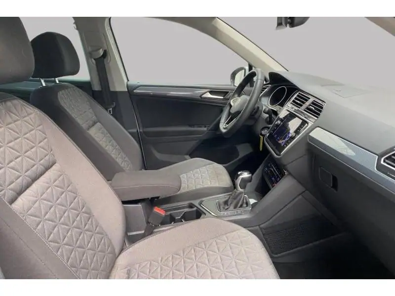 Occasion Volkswagen Tiguan Life* GPS Détecteurs arr. Jantes Alu WHITE 8