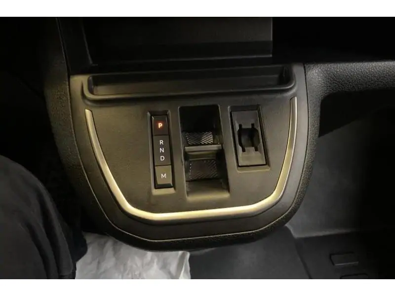 Occasie Peugeot Traveller Business 2.0 BlueHDi EAT8 180 pk GREY 16