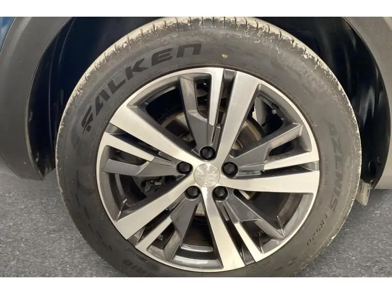 Occasion Peugeot 5008 Allure* Navi. 7places. Caméra recul BLUE 23
