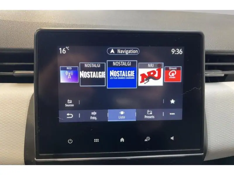 Occasion Renault Clio E-TECH GREY 27