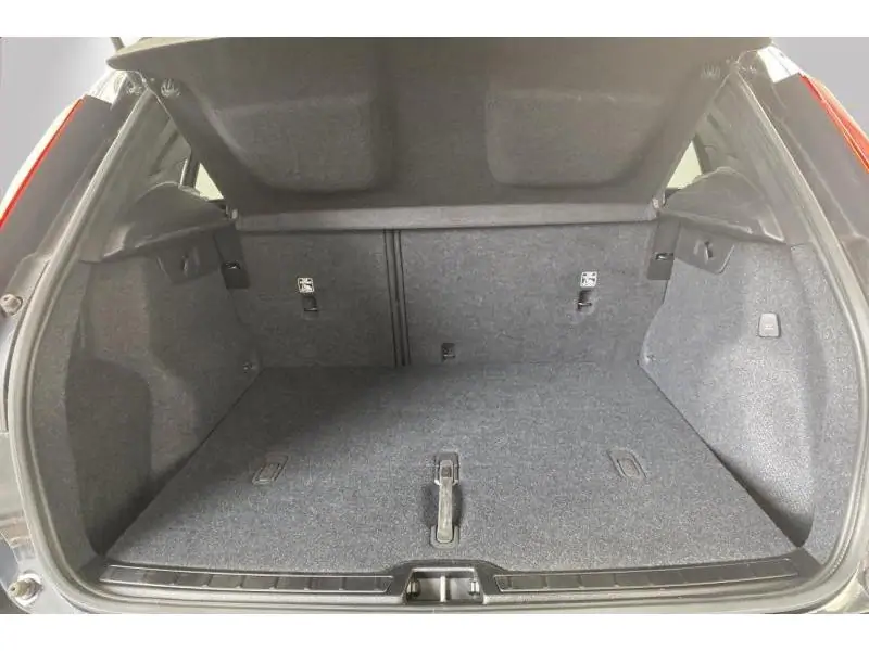 Occasion Volvo XC40 ESSENTIAL BUSINESS - T2 BLACK 19