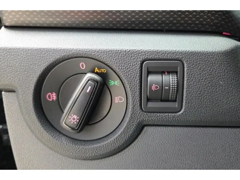 Occasion Volkswagen T-Cross Limited BLACK 21