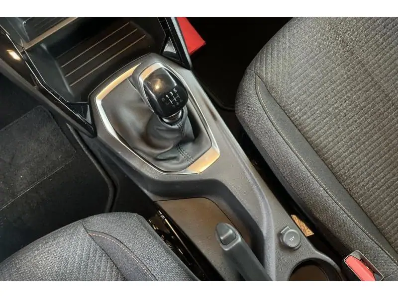 VEHICLE__CONDITION_SERVICE Peugeot 208 STYLE WHITE 16
