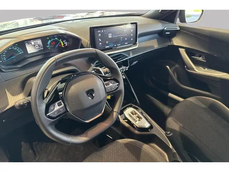 Occasion Peugeot 2008 Style Hybrid 136 BLACK 9