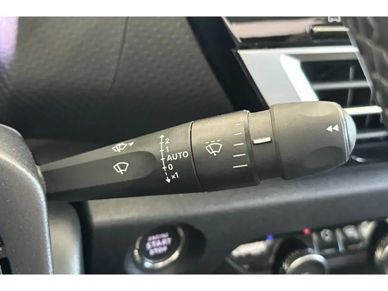 Occasion Citroen e-C4 X Shine Pack - Pano - FULL OPTIO GREY 18