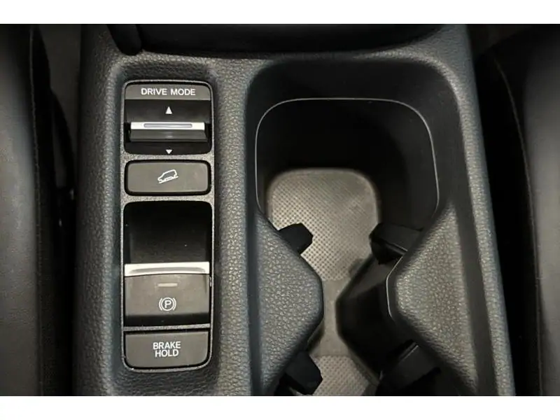 Occasion Honda HR-V HYBRID Advance plus WHITE 34