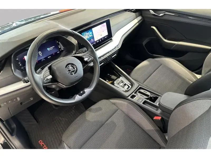 Occasion Skoda Octavia COMBI First Edition - 1.5 e-TSI DSG BLACK 9