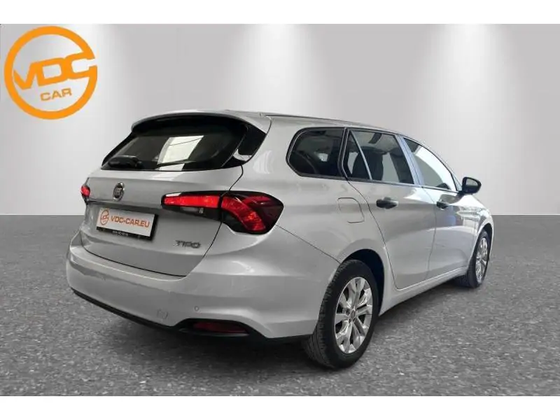 Occasion Fiat Tipo 5 portes/SW Pop GREY 3