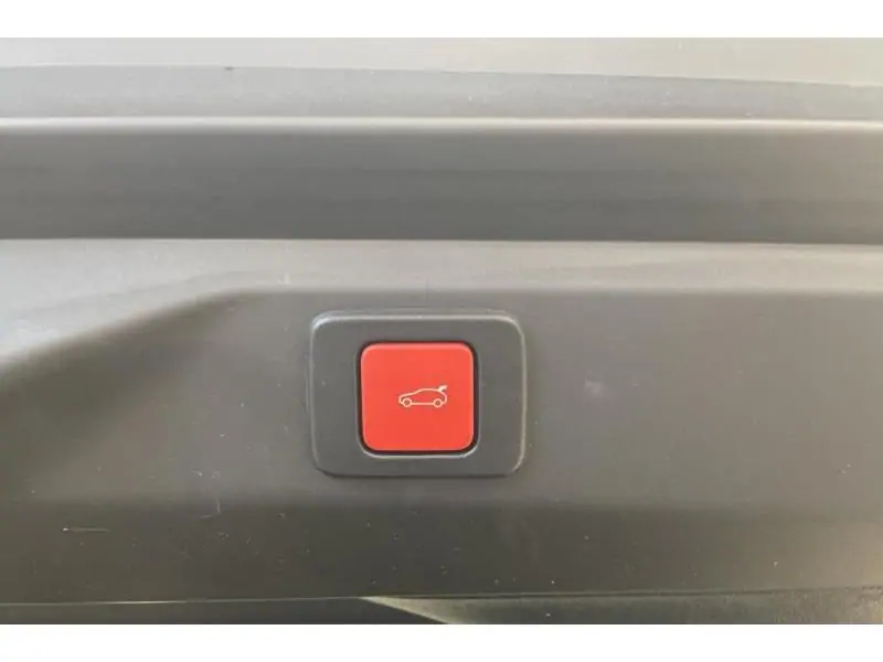 Occasion Peugeot 3008 GT Mild-Hybrid e-DCS6 GREY 24