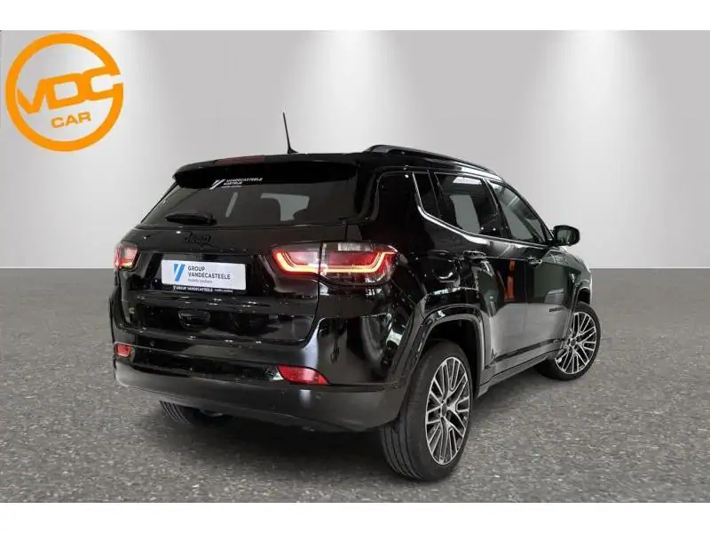 VEHICLE__CONDITION_SERVICE Jeep Compass Altitude 1.5 e-hybrid 130 DCT7 BLACK 3