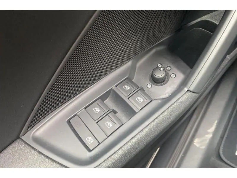 Occasion Audi A3 Sportback 30 TFSI ATTRACTION GREY 17