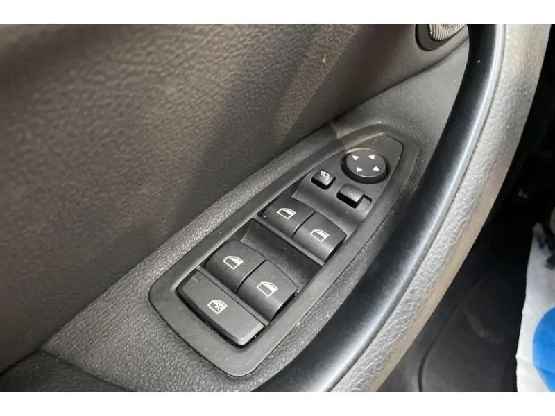 Occasie BMW Serie X X1 X DRIVE 25e BEIGE 17