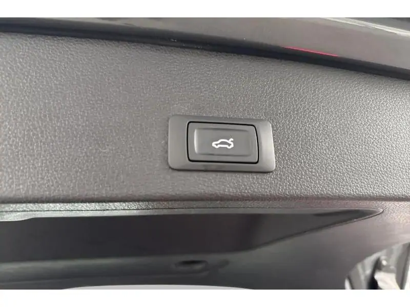 Occasion Audi Q2 SPORT 30 TFSI S-TRONIC GREY 22