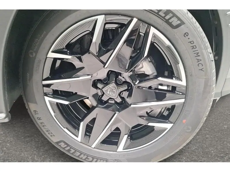 VEHICLE__CONDITION_SERVICE Peugeot 3008 Allure Hybrid 145 e-DCS6 GREY 20