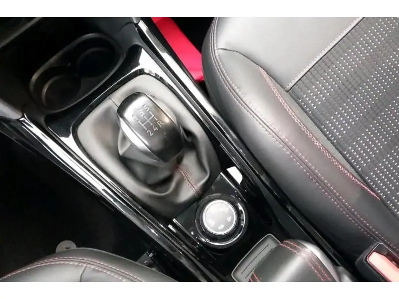 Occasion Peugeot 2008 gt line GREY 16