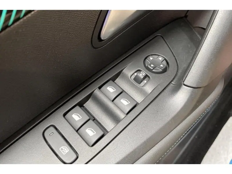 Occasion Peugeot 2008 Allure Pack*Caméra & GPS WHITE 17