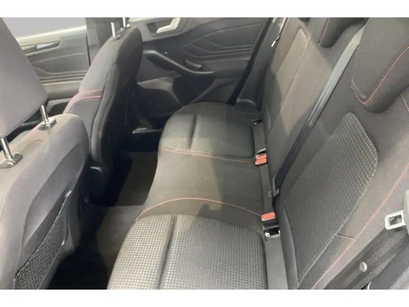 Occasion Ford Focus ST-Line GREY 18