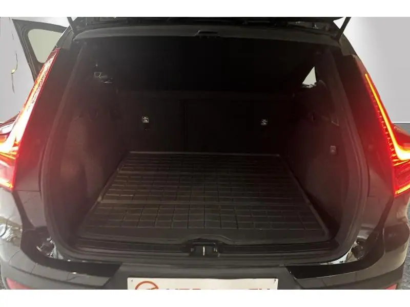 Occasion Volvo XC40 CORE BLACK 19