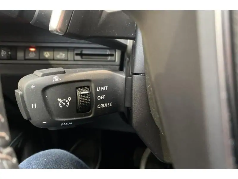 Occasion Peugeot 5008 Allure Pack HYBRID BLACK 25