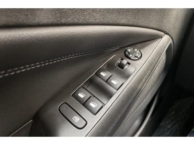 Occasion Opel Crossland Elegance*Caméra et GPS GREY 17