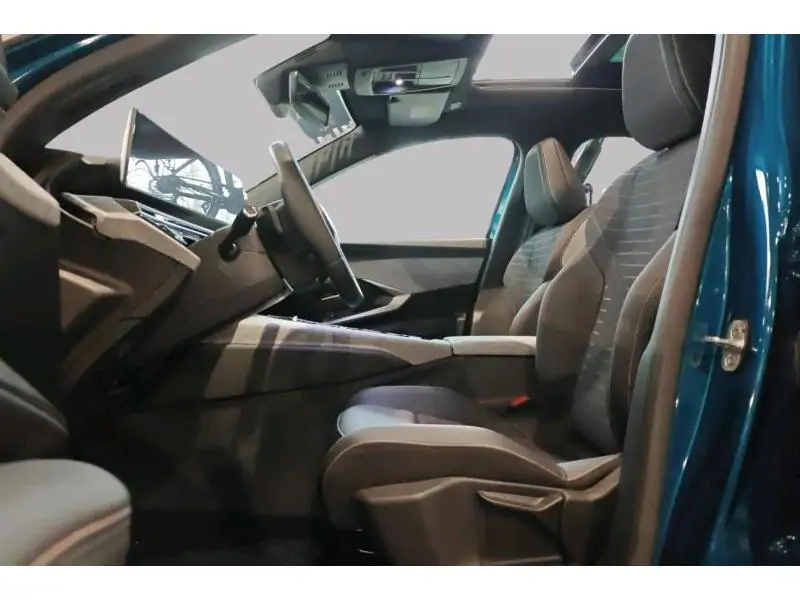 VEHICLE__CONDITION_SERVICE Peugeot 3008 E-3008 FIRST ED ALLURE BLUE 10