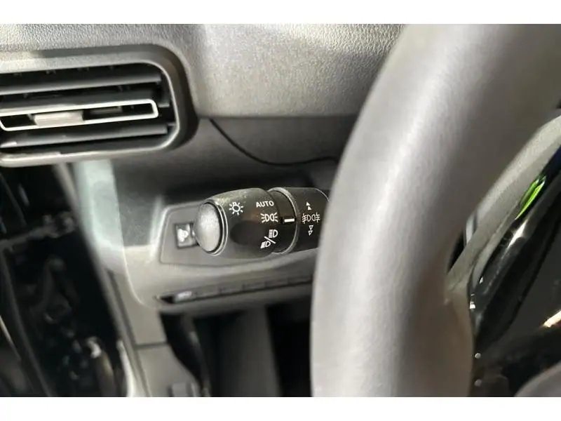 VEHICLE__CONDITION_SERVICE Peugeot Partner Standard Heavy 50 KWh BLACK 21