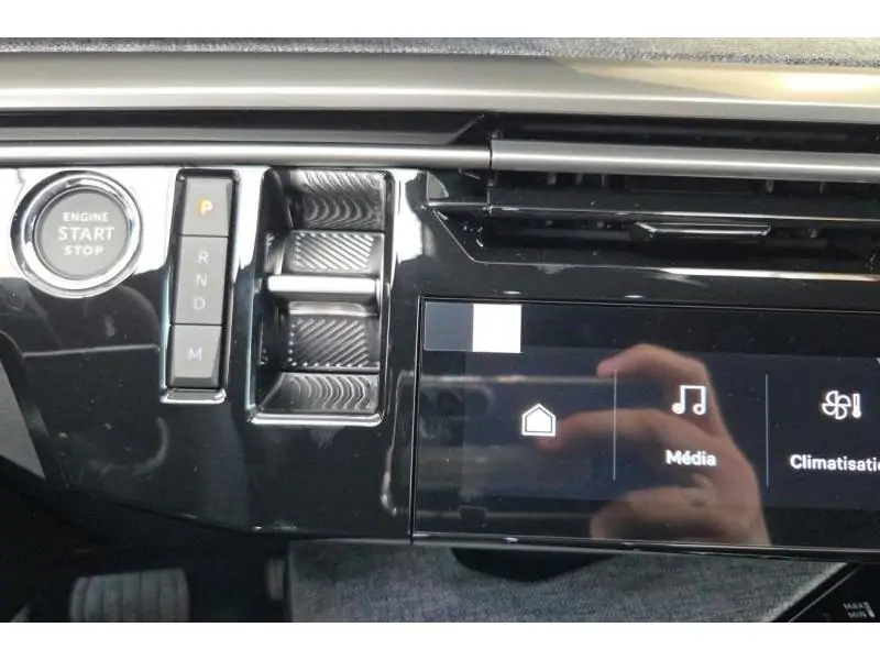 VEHICLE__CONDITION_SERVICE Peugeot 3008 ALLURE GREY 16