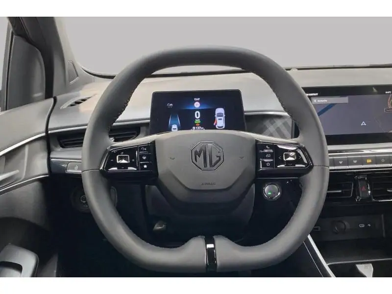 Occasion MG MG3 1.5 HYBRID LUXURY DCT BLACK 12