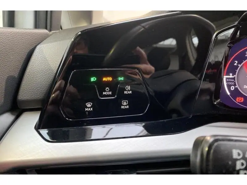 Occasion Volkswagen Golf VIII Life 1.0 TSI DSG GREY 22