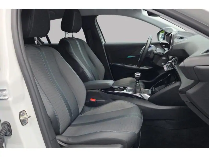 Occasion Peugeot 208 Allure WHITE 8