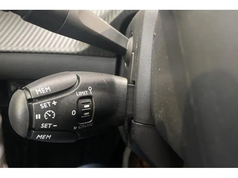 VEHICLE__CONDITION_SERVICE Peugeot 208 ENVY BLUE 24