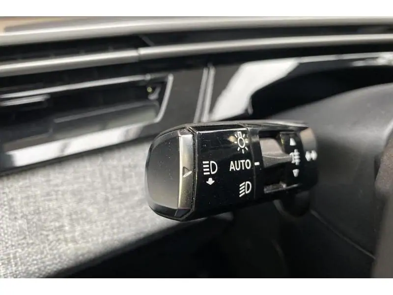 Occasion Peugeot 3008 Allure HYBRID GREY 23
