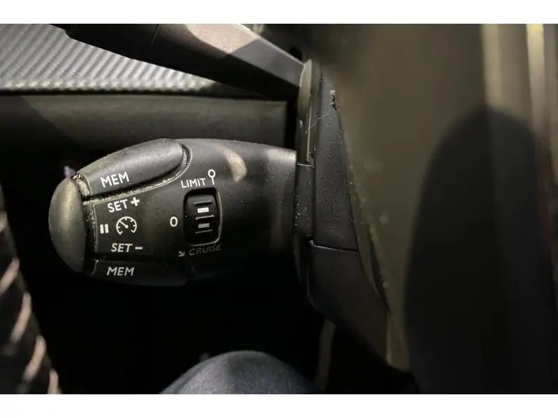 Occasion Peugeot 2008 Active Pack BLACK 24