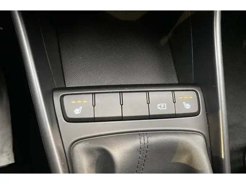 Occasion Hyundai i20 Berline MANUAL WHITE 35