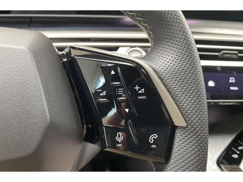 VEHICLE__CONDITION_SERVICE Peugeot 3008 GT * GPS & Caméra GREY 27