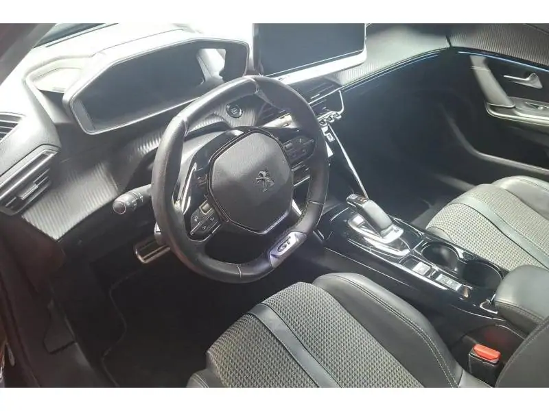 Occasion Peugeot 2008 e- GT BLACK 9