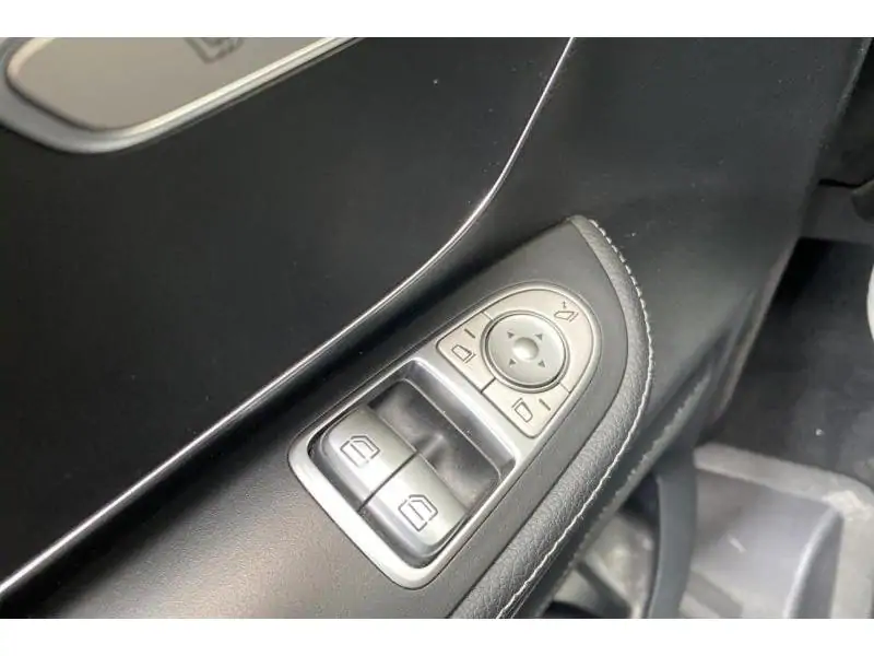 Occasion Mercedes-Benz V 250 DUBBELE CABINE - 5 PL - CAMERA - LEDER - GPS BLACK 17